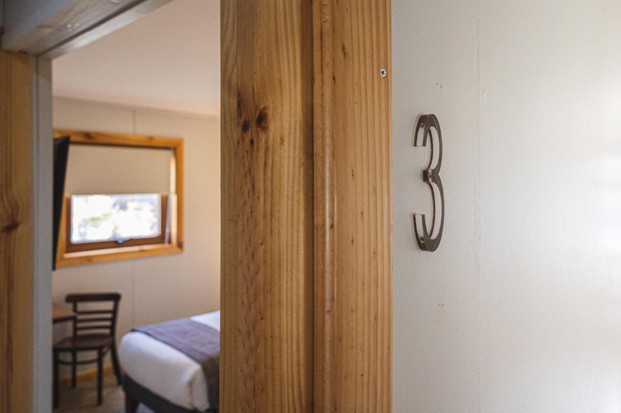 Hotel Fiofio Spa Puerto Williams Eksteriør bilde